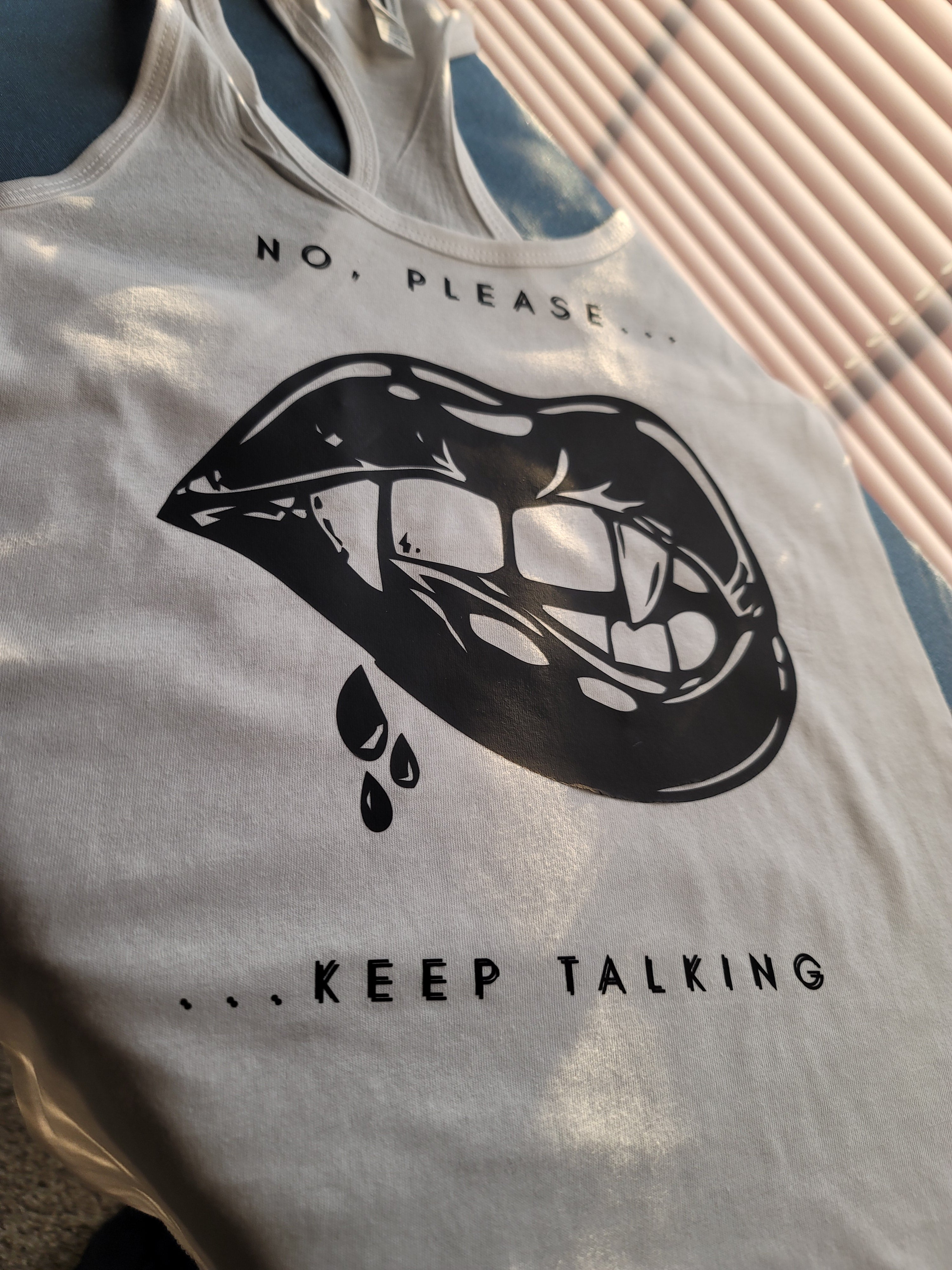 KissBite 1 tank